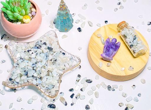 YATOJUZI Moonstone Aquarium Gravel Rocks Bulk Wholesale Tumbled Crystals Stones - Image 3