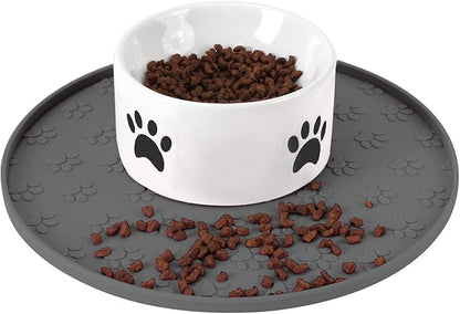 Silicone Pet Food Mat by Joyinjojo