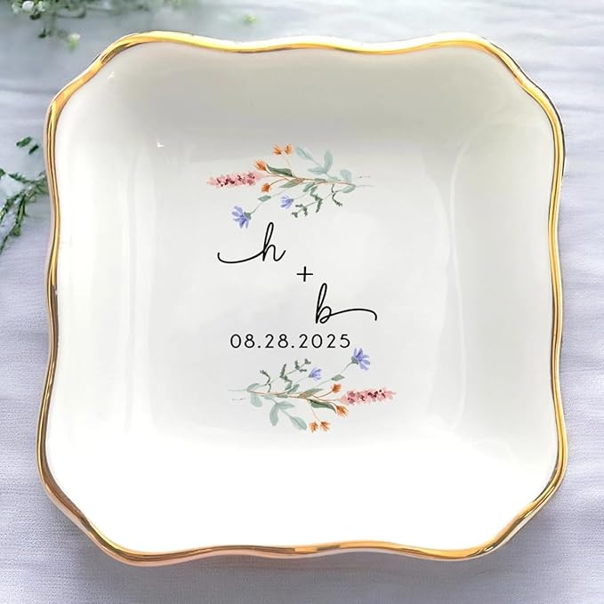 Custom Wildflower Engaged Ring Dish, Personalised Floral Trinket Dish, Ring by Anniversaree