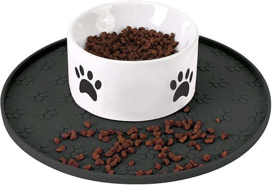 Silicone Pet Food Mat by Joyinjojo