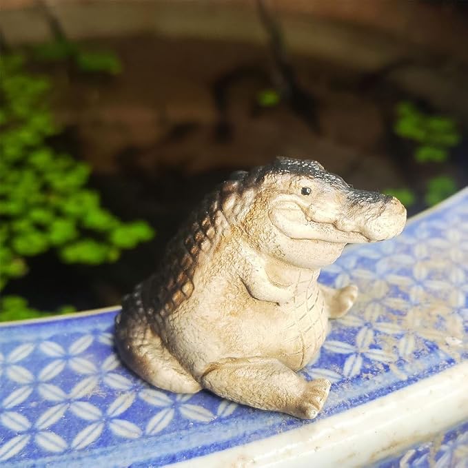 Mini Alligator Baby Statue Ornament, Cute Resin Crocodile Figurine, Tea Pet - Image 5