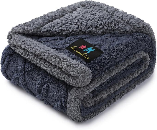 Luciphia Waterproof Pet Blanket, Liquid Pee Proof Dog Blankets by luciphia