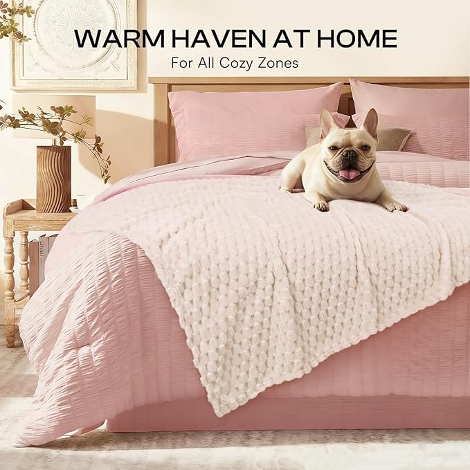 Luciphia Soft 300GSM Fleece Pet Blanket - Image 4