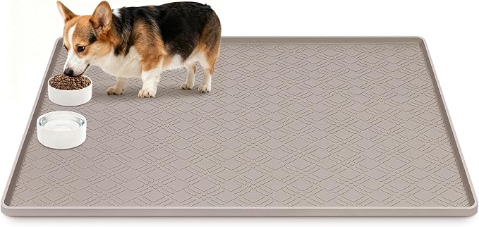 Lanstics Dog Food Mat, Floor Protection by Lanstics
