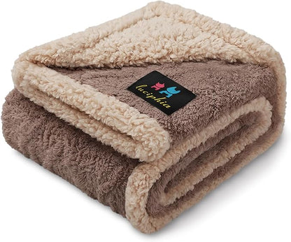 Luciphia Waterproof Pet Blanket, Liquid Pee Proof Dog Blankets by luciphia