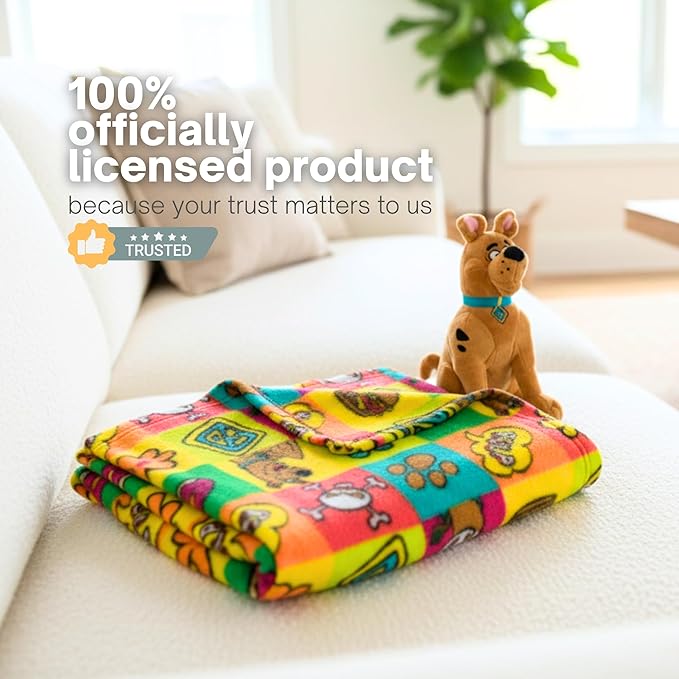 Scooby-Doo Pet Throw & Pet Toy Pillow Set - 40in x 50in Super Soft Cozy Throw - Image 5