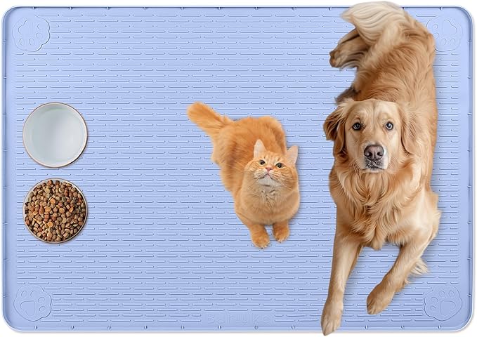 Cat Food Mat by Bartuke
