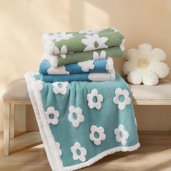 Luciphia Waterproof Pet Blanket - Image 7