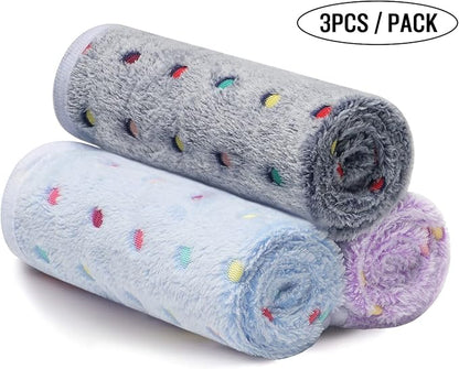1 Pack 3 Blankets Super Soft Cute Dot Pattern Pet Blanket Flannel Throw - Image 6