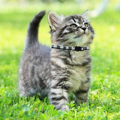 MJIYA Cat Collar with Bell, Breakaway Grid Collar with Plastic Buckle, Light - Image 5