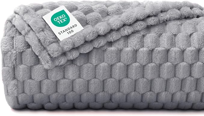 Luciphia Soft 300GSM Fleece Pet Blanket by luciphia