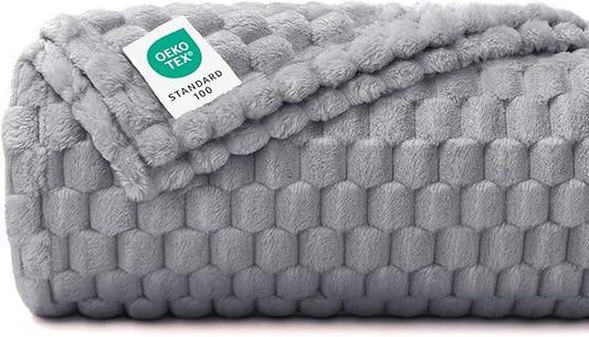 Luciphia Soft 300GSM Fleece Pet Blanket by luciphia