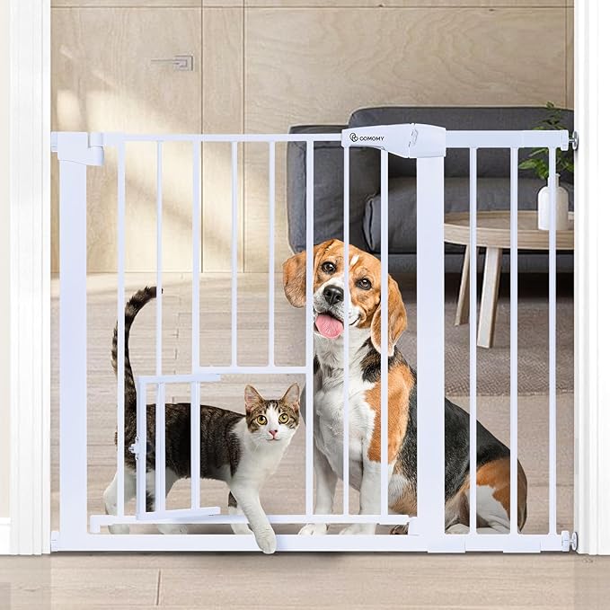 COMOMY Auto Close Baby Gate by COMOMY