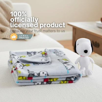 Peanuts Snoopy Pet Throw & Pet Pillow Set - 40in x 50in Super Soft Cozy Throw - Image 5