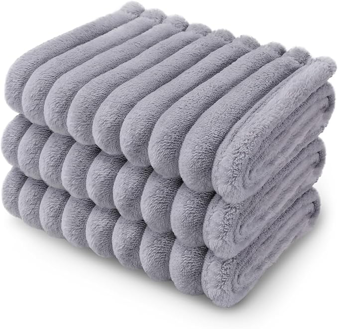 LINENLUX 1 Pack 3 Soft Dog Blanket Washable Warm Fleece Cat Blankets by LINENLUX
