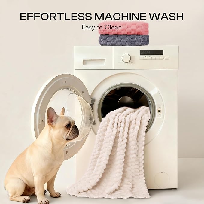 Luciphia Soft 300GSM Fleece Pet Blanket - Image 7