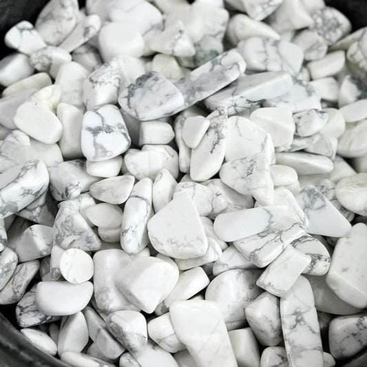 Howlite Aquarium Gravel Rocks Natural Tumbled Healing Crystal Chips Bulk by YATOJUZI