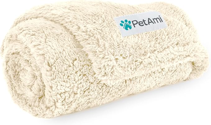 PetAmi Fluffy Waterproof Dog Blanket by PetAmi