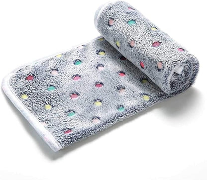1 Pack 3 Blankets Super Soft Cute Dot Pattern Pet Blanket Flannel Throw - Image 3