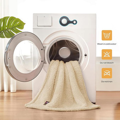 Luciphia Waterproof Pet Blanket - Image 5