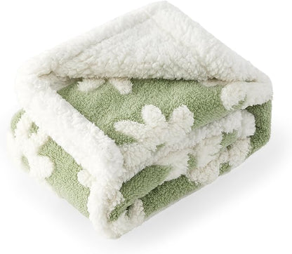 LE SURE Waterproof Dog Blanket for Medium Dogs - Image 6