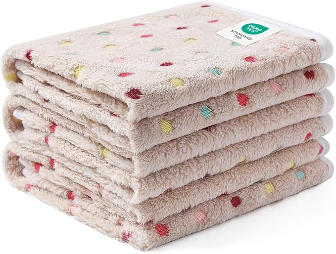 Luciphia 1 Pack 3 Blankets Super Soft Cute Dot Pattern Pet Blanket Flannel Throw by luciphia