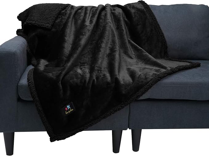 Luciphia Waterproof Pet Blanket, Liquid Pee Proof Dog Blanket - Image 10