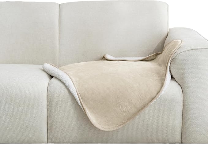 gogobunny Waterproof Bed Blanket, Reversible Sherpa Fleece Throw Blanket by gogobunny