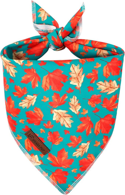 Fall Dog Bandana – Green Maple Leaf Triangle Scarf by UPURARAPUP