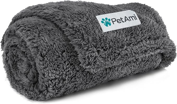 PetAmi Fluffy Waterproof Dog Blanket by PetAmi