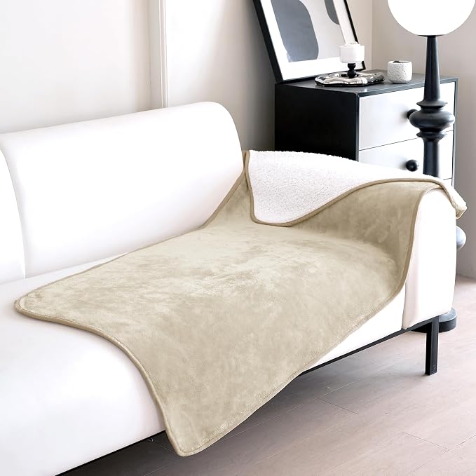 gogobunny Waterproof Bed Blanket, Reversible Sherpa Fleece Throw Blanket by gogobunny