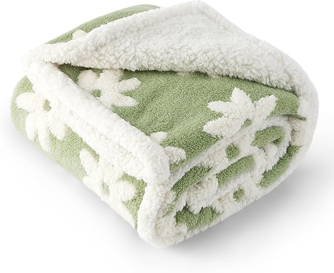 LE SURE Waterproof Dog Blanket for Large Dogs - Image 7