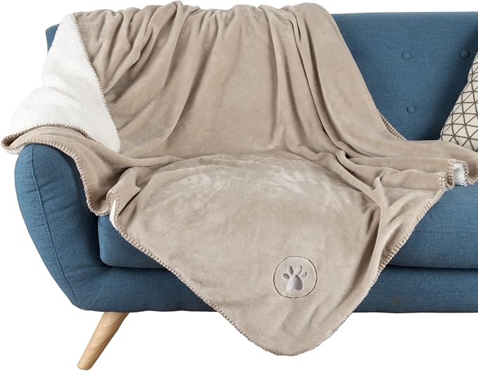 Waterproof Blanket for Dogs and Cats - Image 7