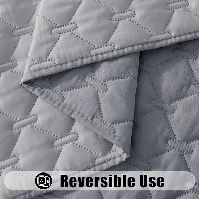 Smiry Waterproof Dog Bed Cover Blanket, Soft Reversible Pet Blanket, Washable - Image 3