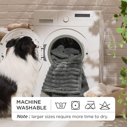 Bedsure ComfyFleece™ Waterproof Dog Blankets - Image 7