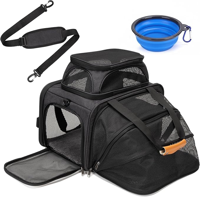 Expandable Pet Carrier Bag by MOYLLOG