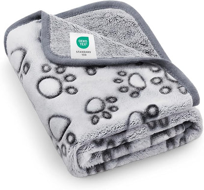 Luciphia Premium Soft Dog Blanket by luciphia