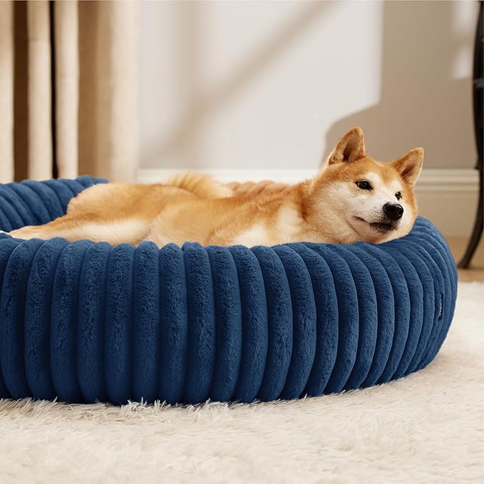 Bedsure ComfyFleece™ Donut Large Dog Bed - Image 7