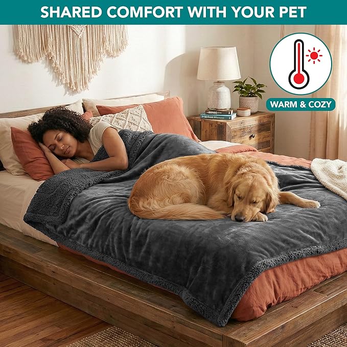PetAmi Waterproof Dog Blanket for Medium Large XL Dog Puppy Cat Throw for Couch - Image 4