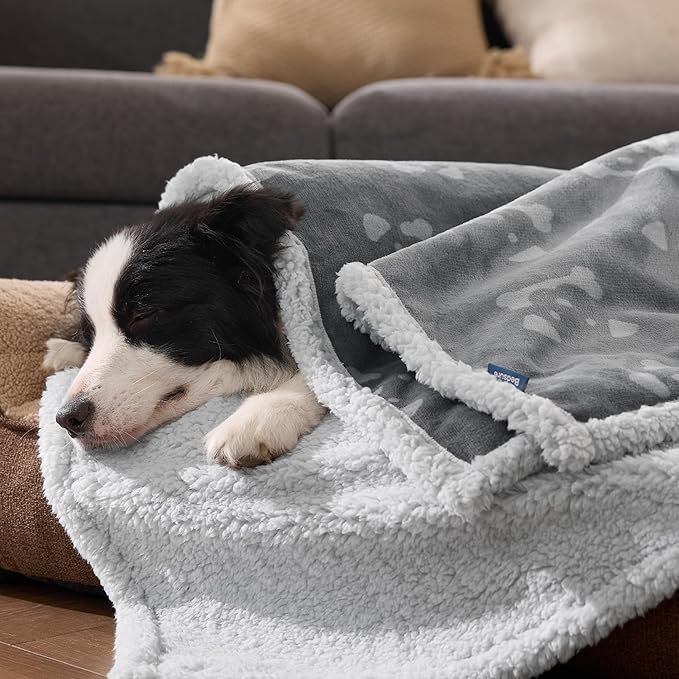 Bedsure Waterproof Blanket for Bed - Image 8