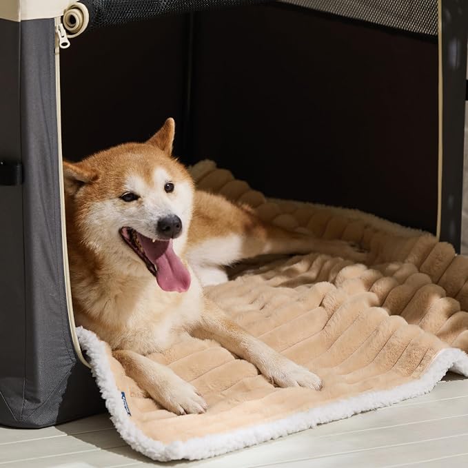 Bedsure ComfyFleece™ Waterproof Dog Blankets - Image 7