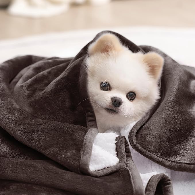 gogobunny Waterproof Bed Blanket, Reversible Sherpa Fleece Throw Blanket - Image 5