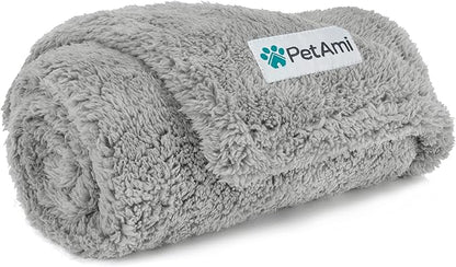 PetAmi Fluffy Waterproof Dog Blanket by PetAmi