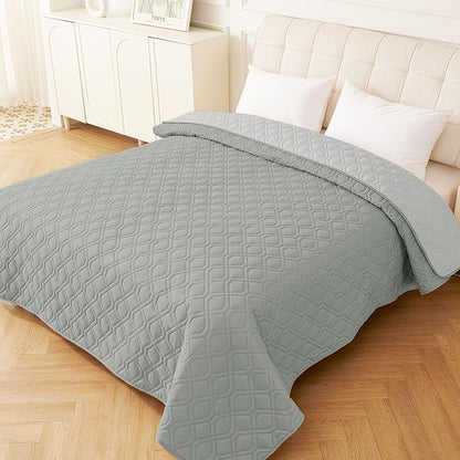 hyha Waterproof Dog Bed Blanket, Soft Pet Blankets, Waterproof Couch Cover - Image 8