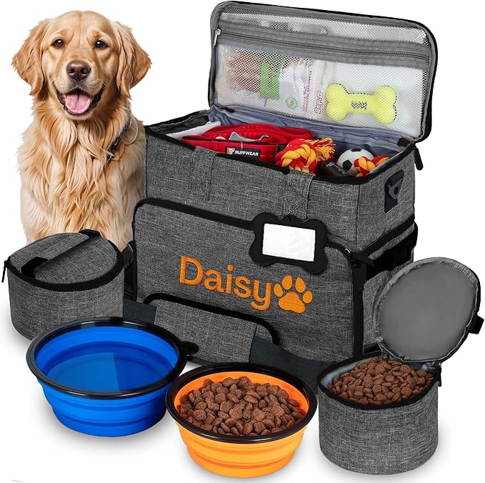 Customized Dog Travel Bag by Tidify