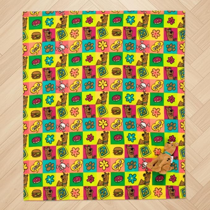 Scooby-Doo Pet Throw & Pet Toy Pillow Set - 40in x 50in Super Soft Cozy Throw - Image 6