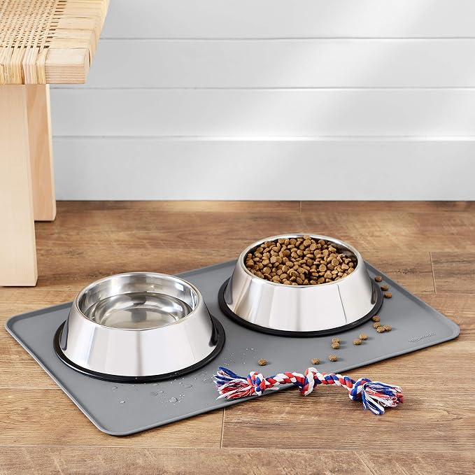 Amazon Basics Waterproof Anti-Slip Silicone Pet Food and Water Bowl Mat - Image 5