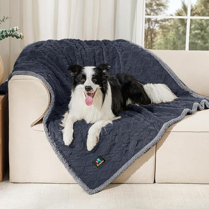 Luciphia Waterproof Pet Blanket, Liquid Pee Proof Dog Blankets by luciphia