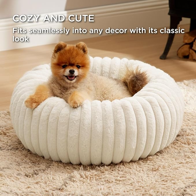 Bedsure ComfyFleece™ Donut Small Dog Bed - Image 4