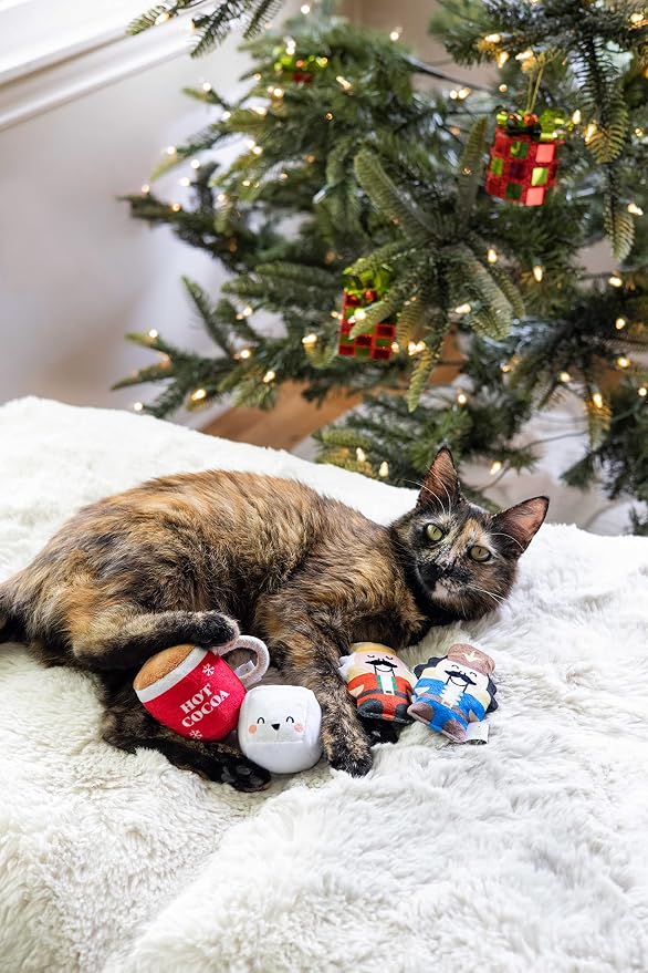 Pearhead Holiday Nutcrackers Cat Toy Set, Christmas Pet Owner Gift, Interactive - Image 7